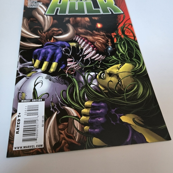 Marvel She-Hulk Comic Book - Picture 3 of 6